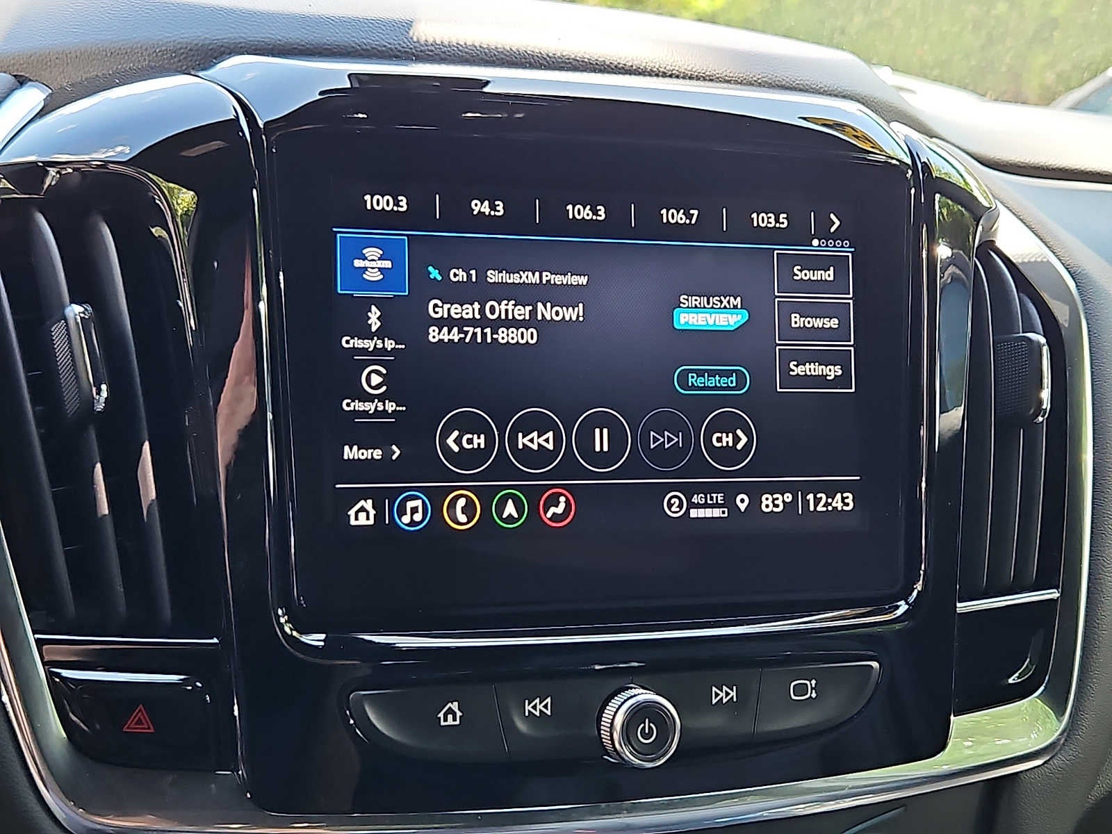 2023 Chevrolet Traverse RS