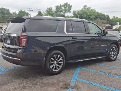 2022 Chevrolet Suburban LT