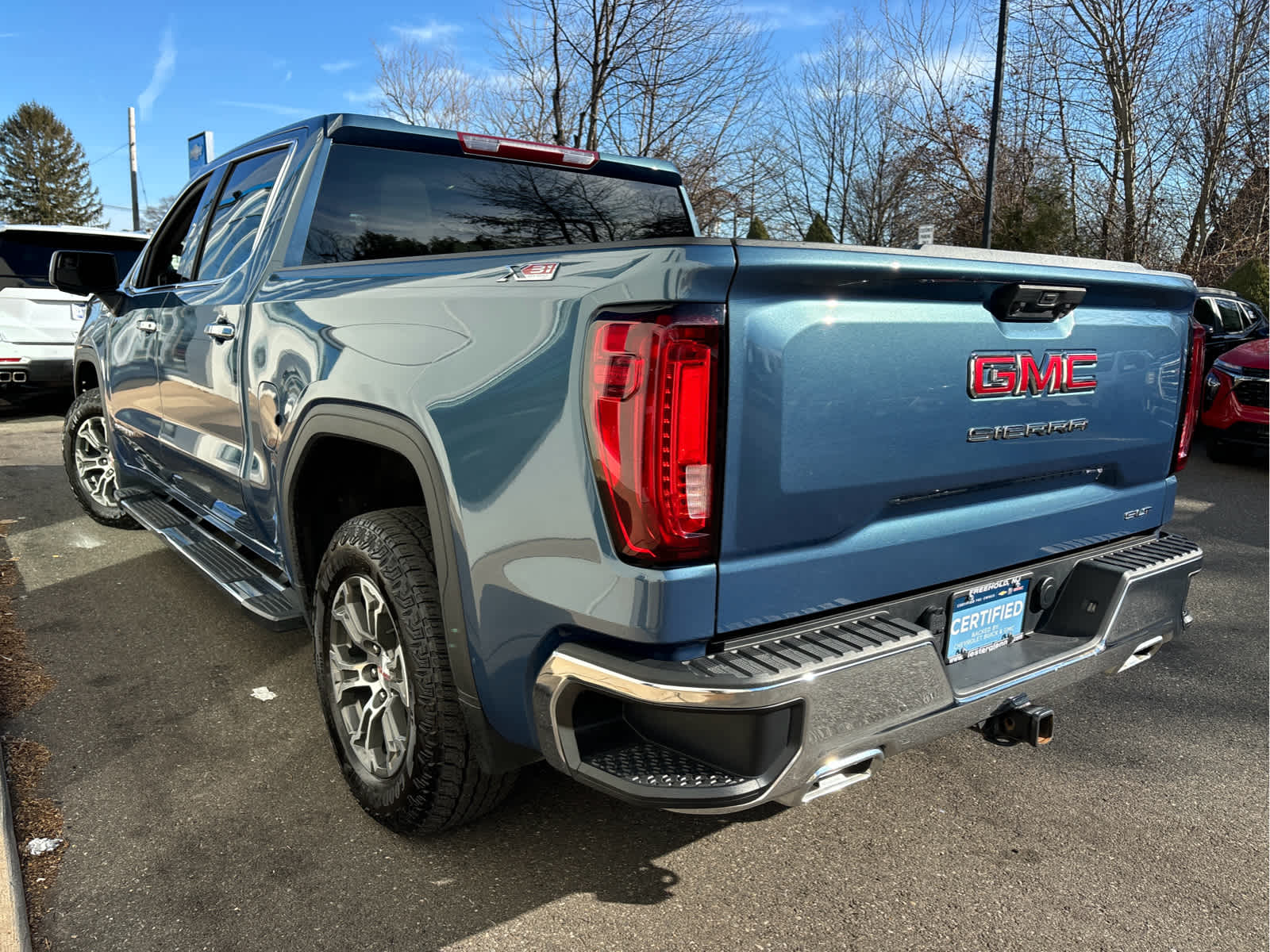 2024 GMC Sierra 1500 SLT