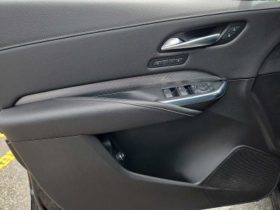 2024 Cadillac XT4 Premium Luxury
