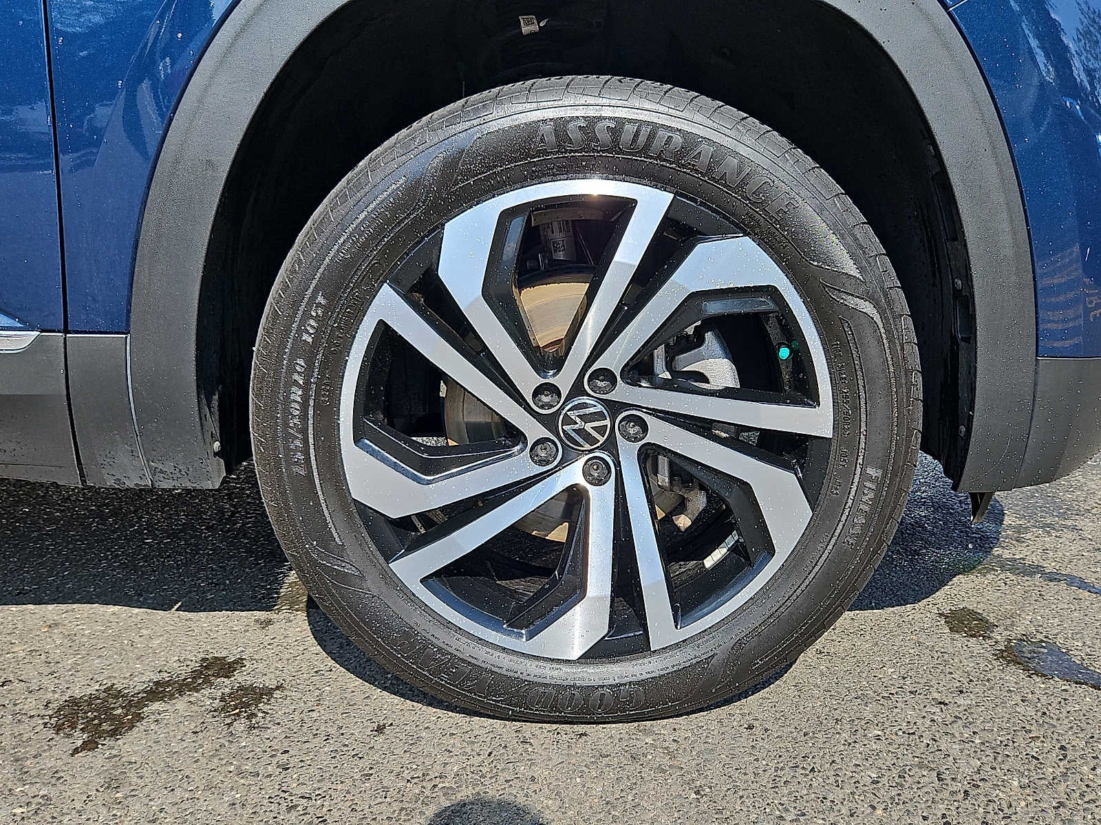 2023 Volkswagen Atlas Cross Sport 2.0T SEL