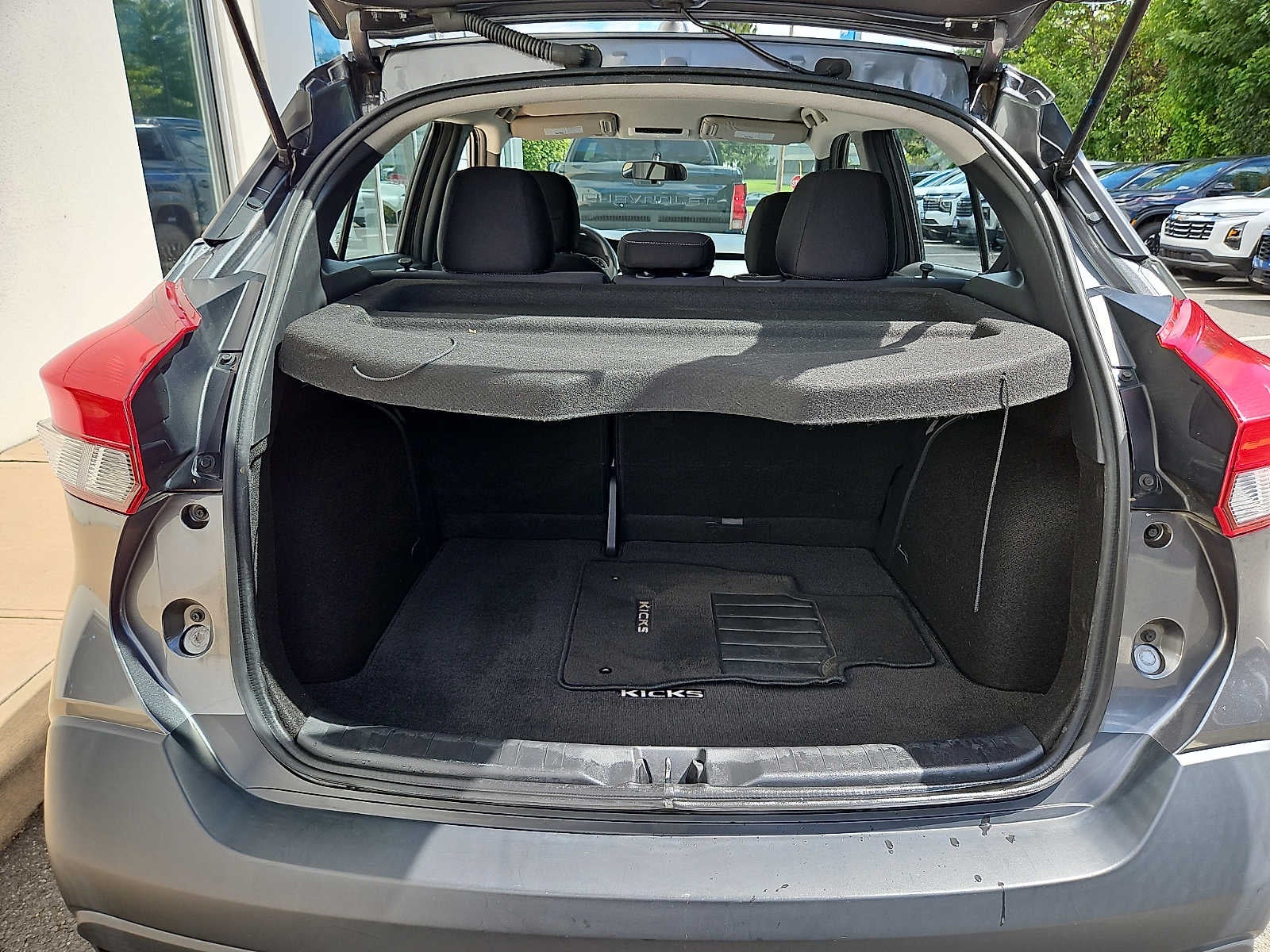 2019 Nissan Kicks SV