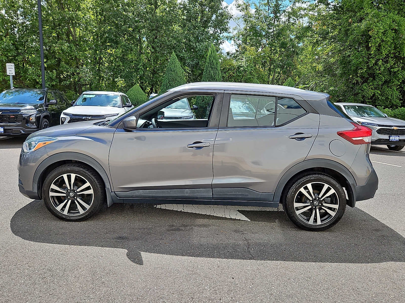 2019 Nissan Kicks SV