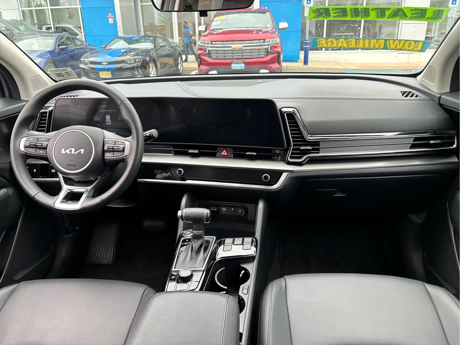 2023 Kia Sportage EX