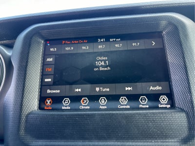 2022 Jeep Wrangler Willys