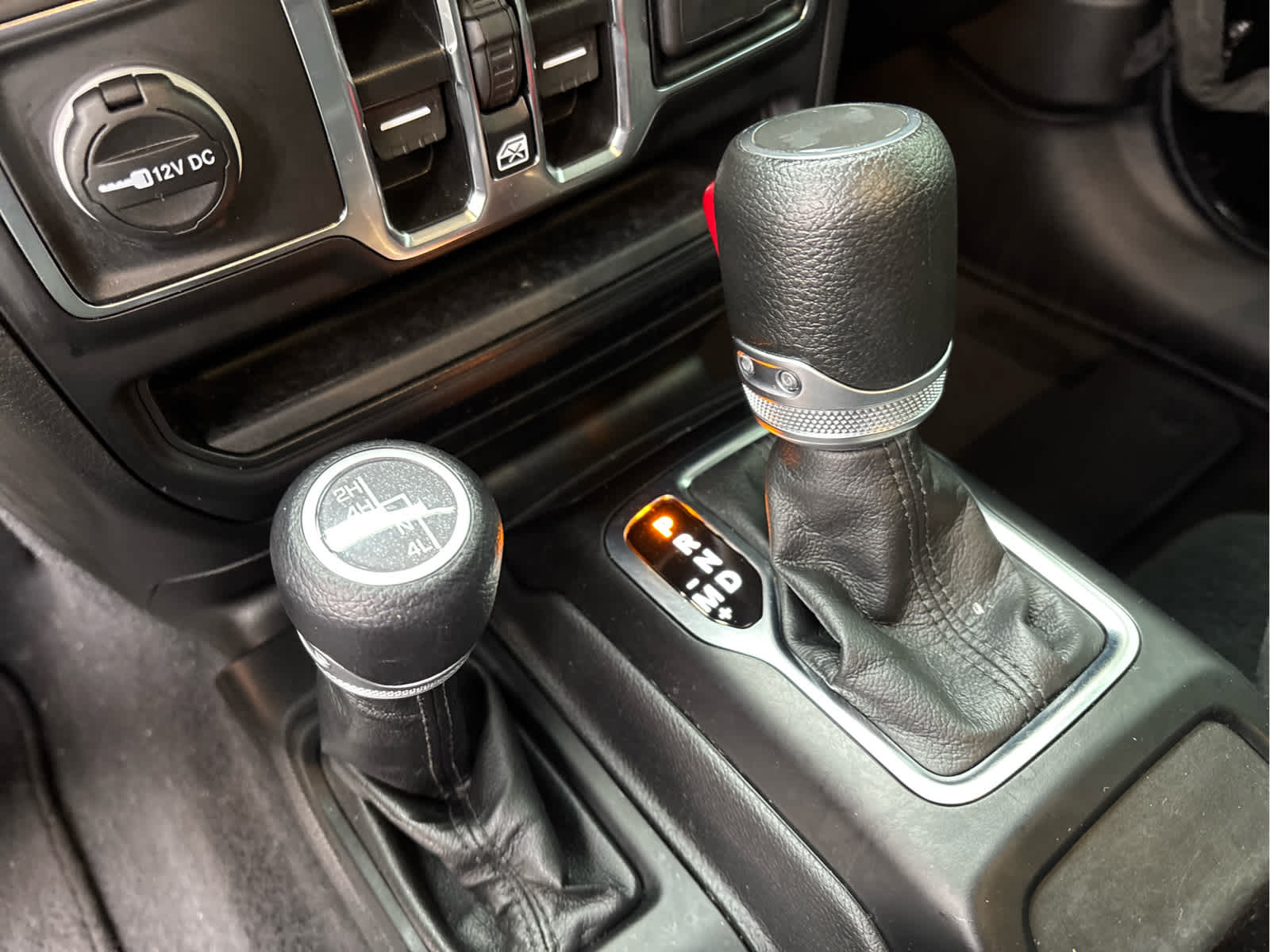 2023 Jeep Wrangler Sport Altitude