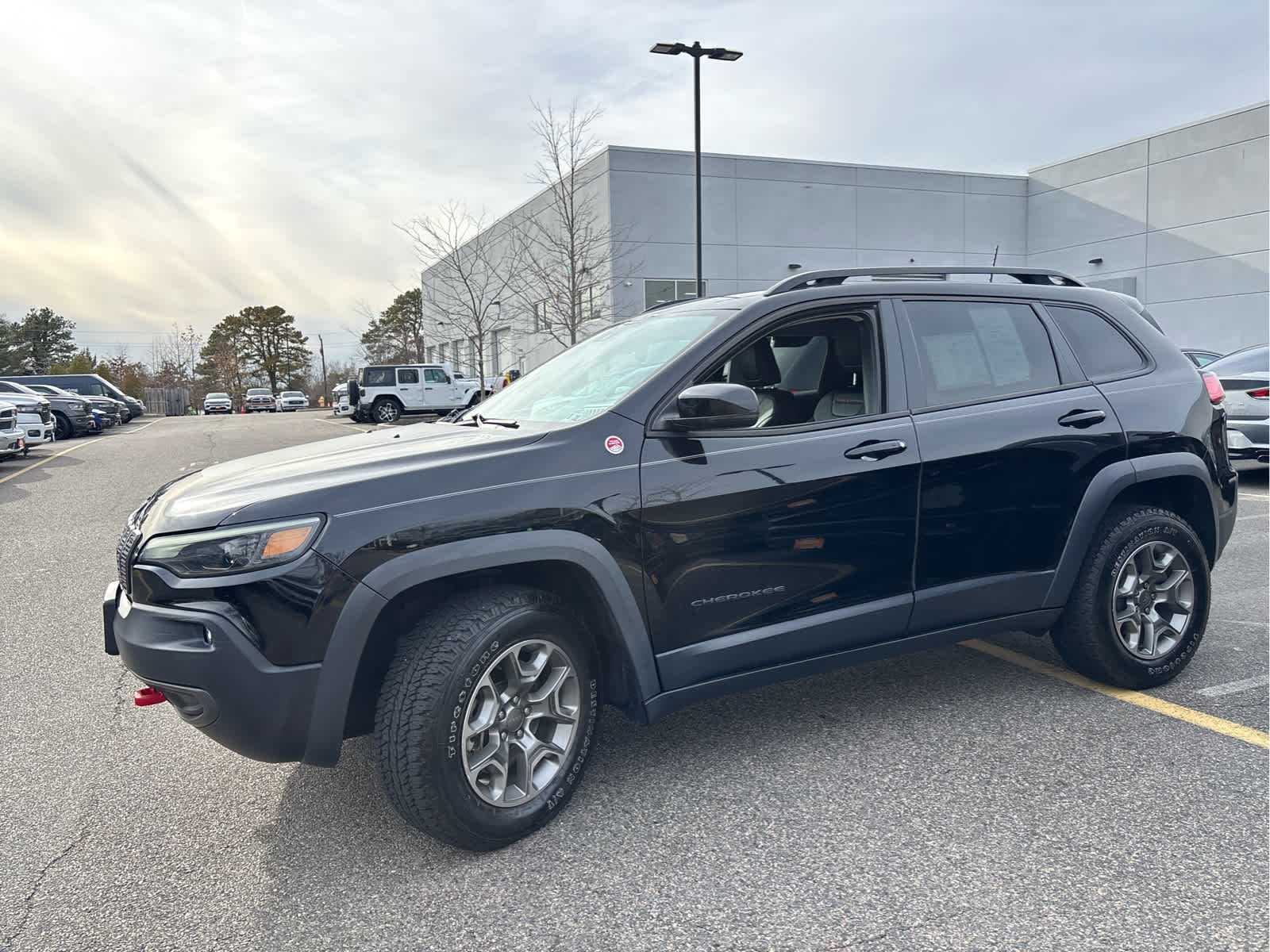 2022 Jeep Cherokee Trailhawk