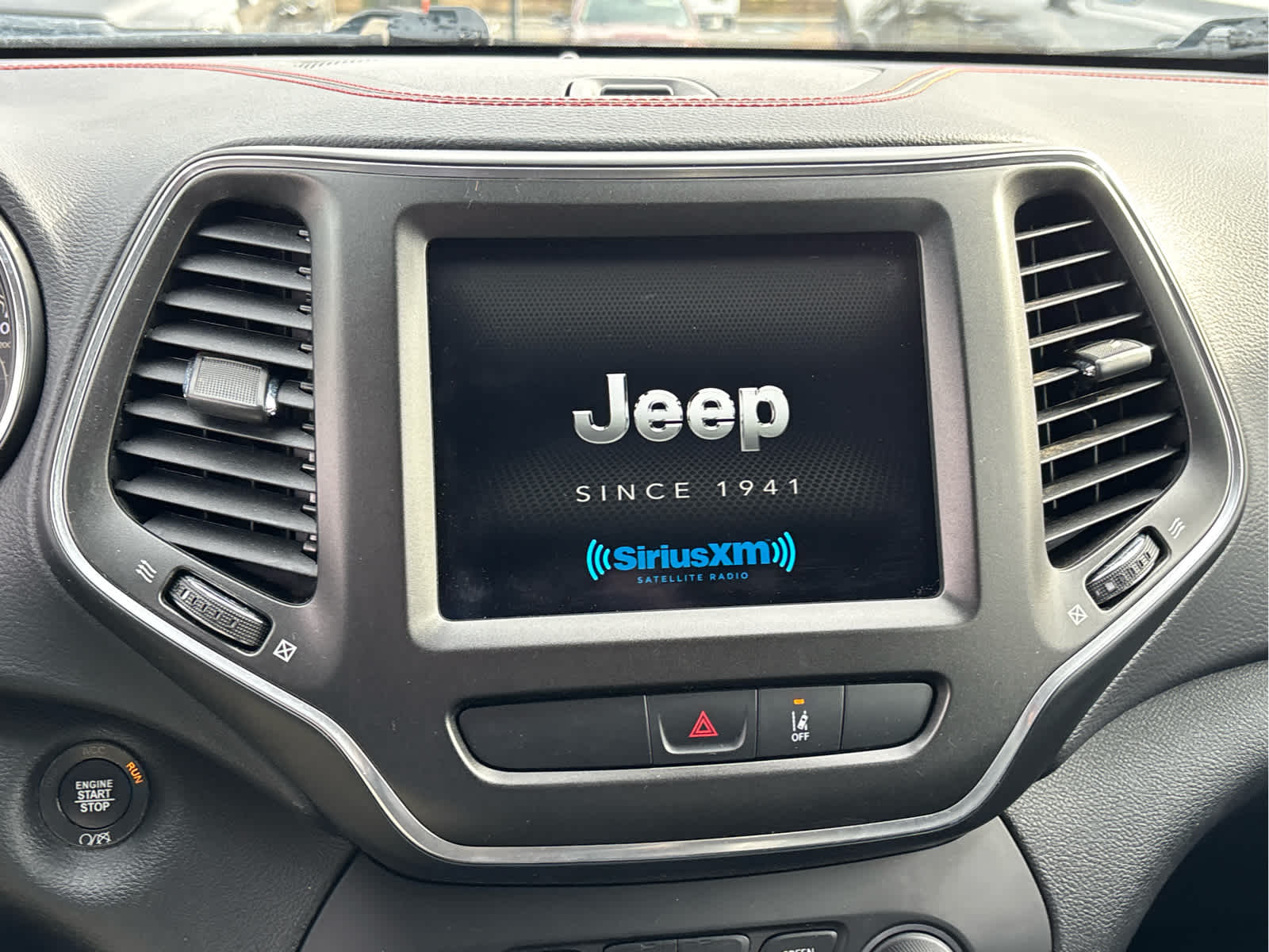 2022 Jeep Cherokee Trailhawk