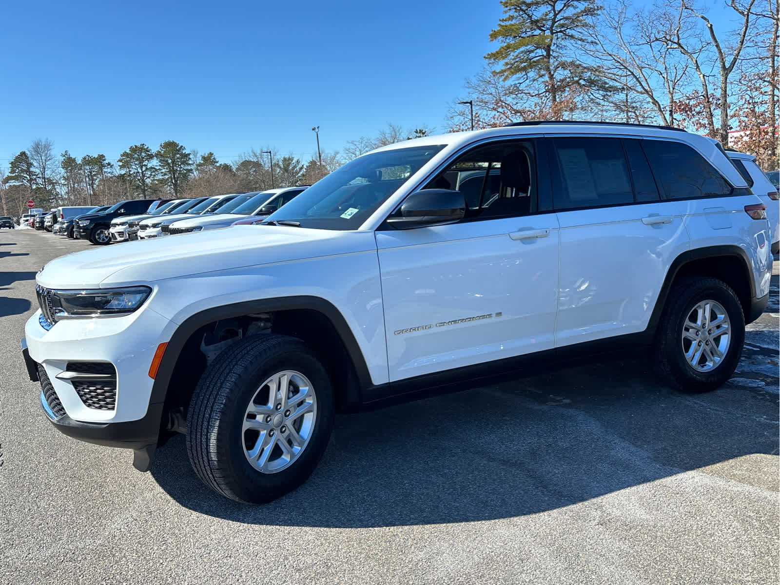 2023 Jeep Grand Cherokee Laredo