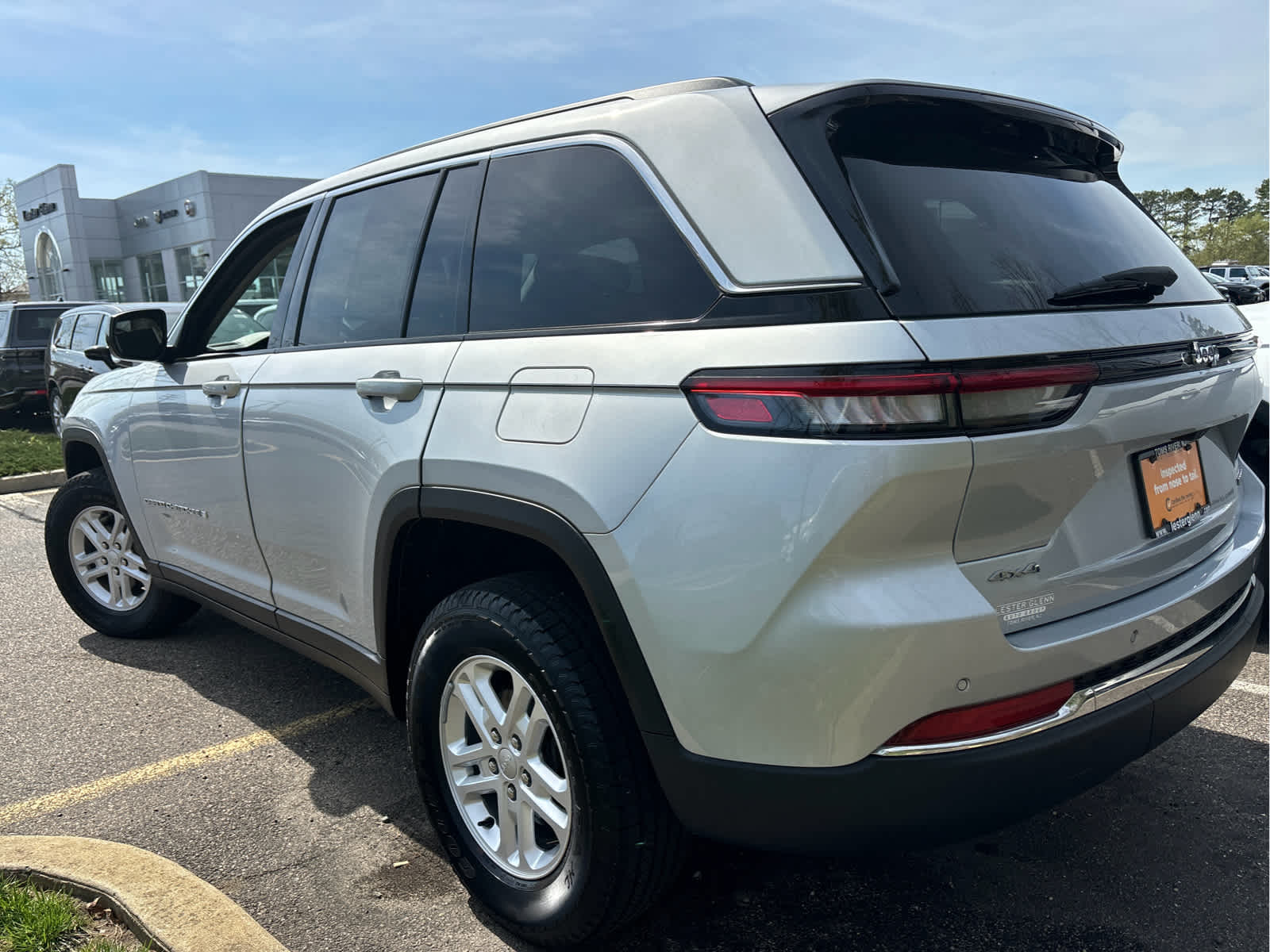 2023 Jeep Grand Cherokee Laredo