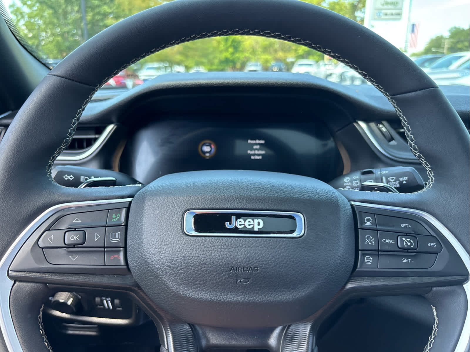 2025 Jeep Grand Cherokee Laredo X