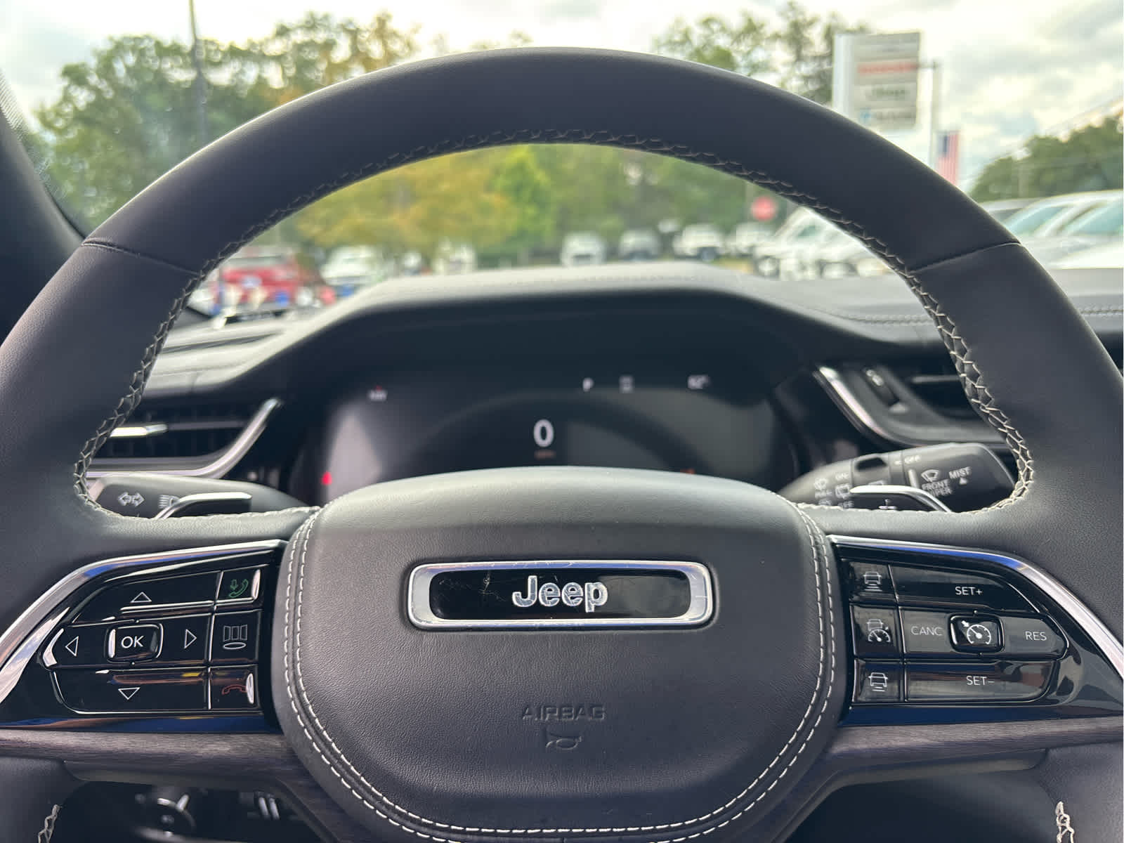 2023 Jeep Grand Cherokee Overland