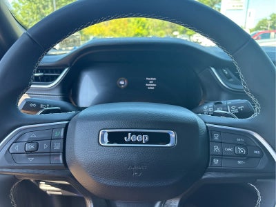 2024 Jeep Grand Cherokee L Laredo