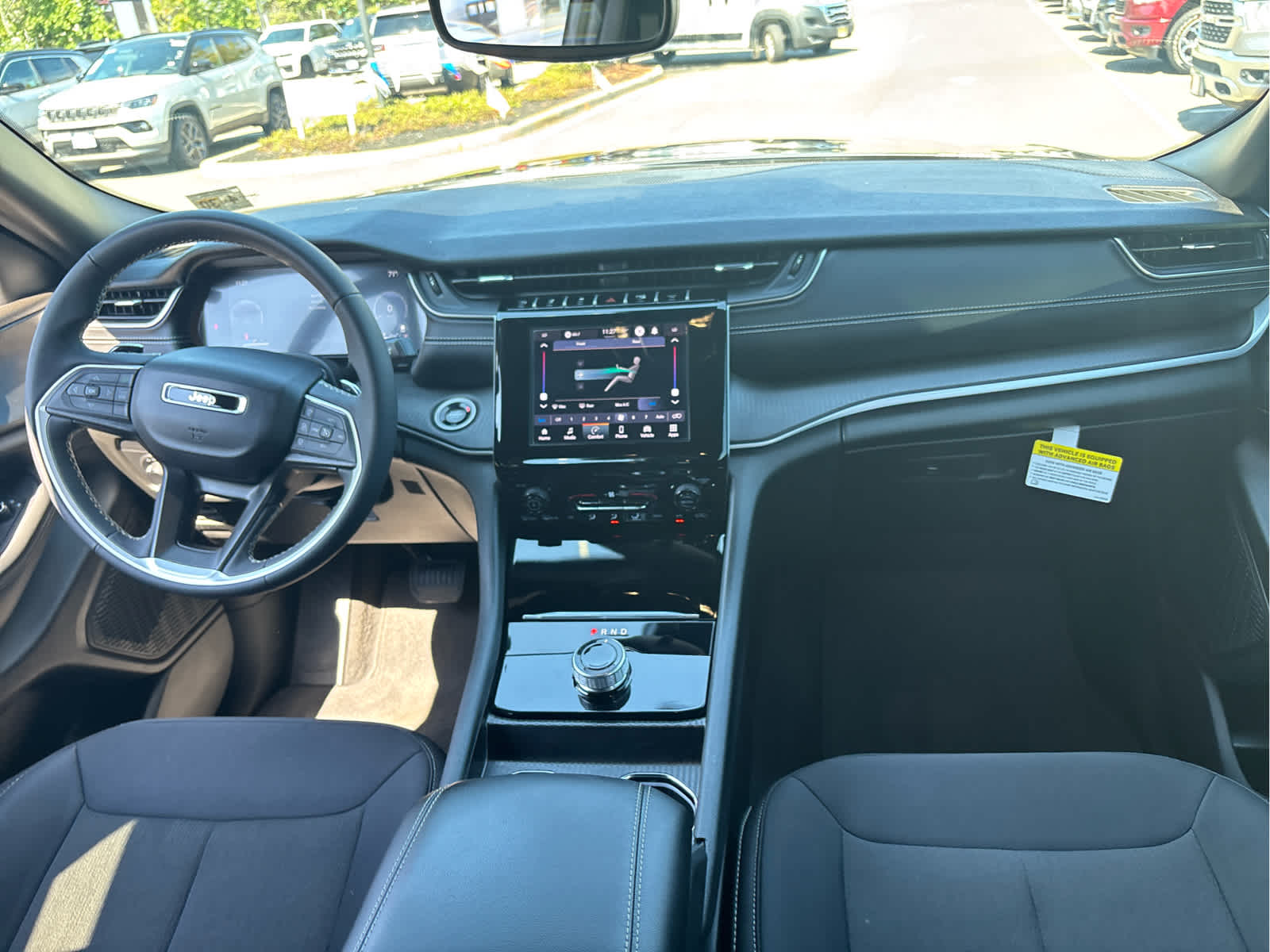 2024 Jeep Grand Cherokee L Laredo