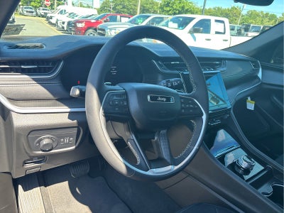 2024 Jeep Grand Cherokee L Laredo