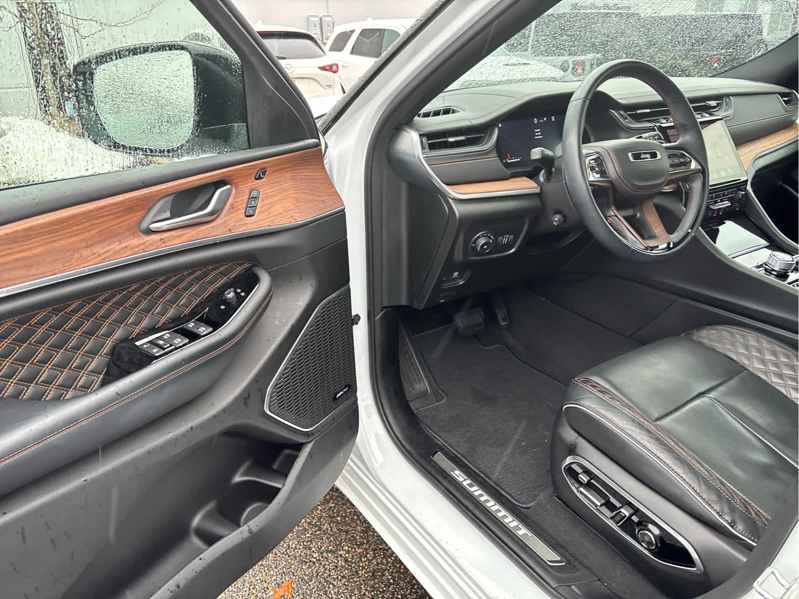 2023 Jeep Grand Cherokee L Summit