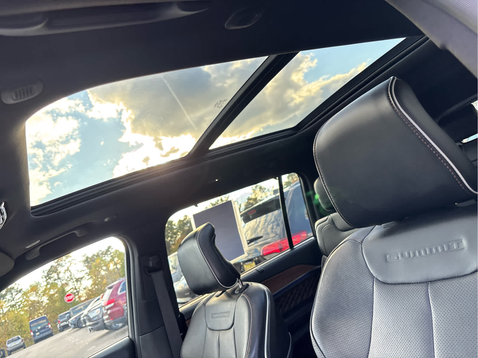 2023 Jeep Grand Cherokee L Summit