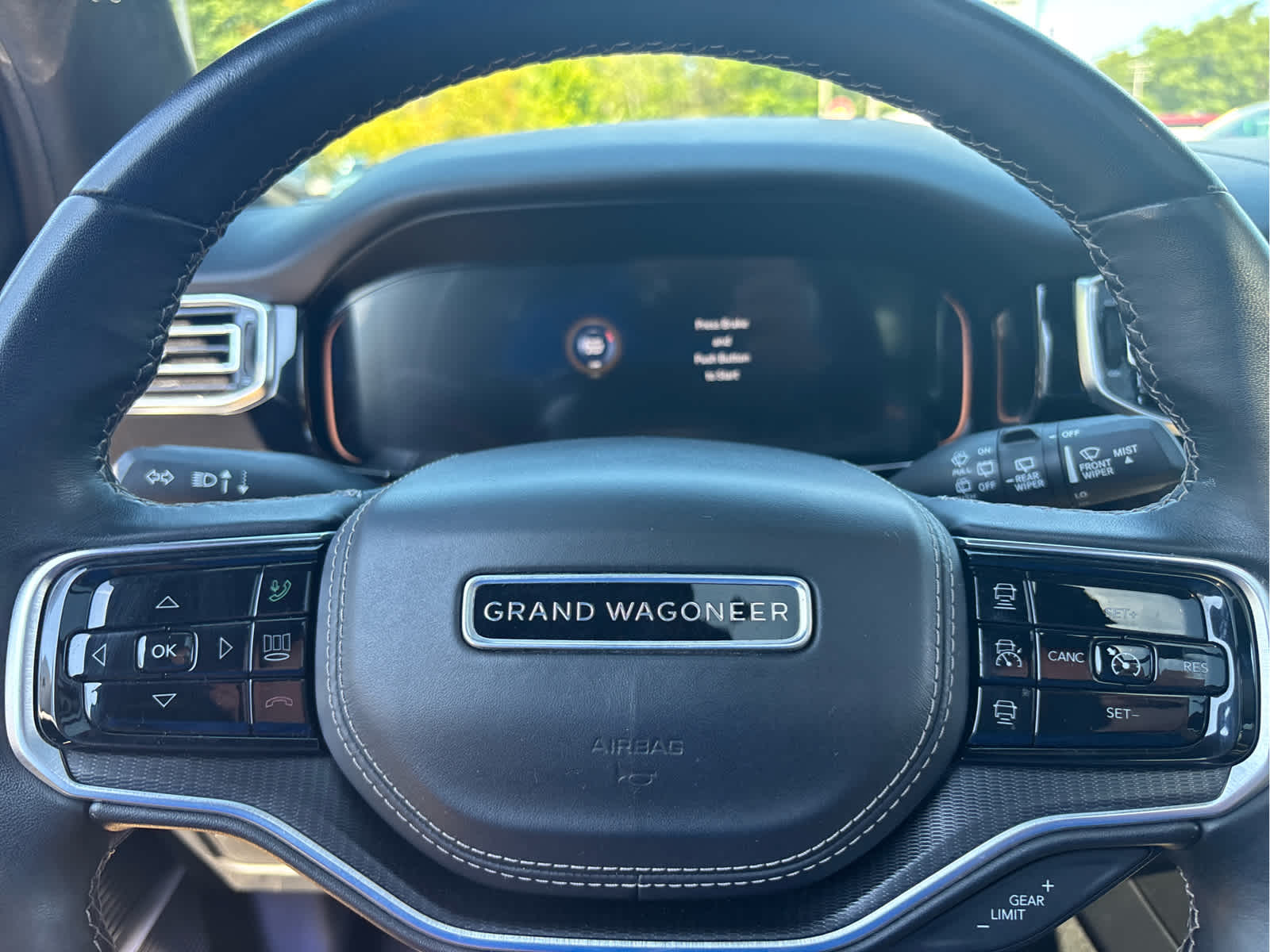 2024 Jeep Grand Wagoneer L Series II