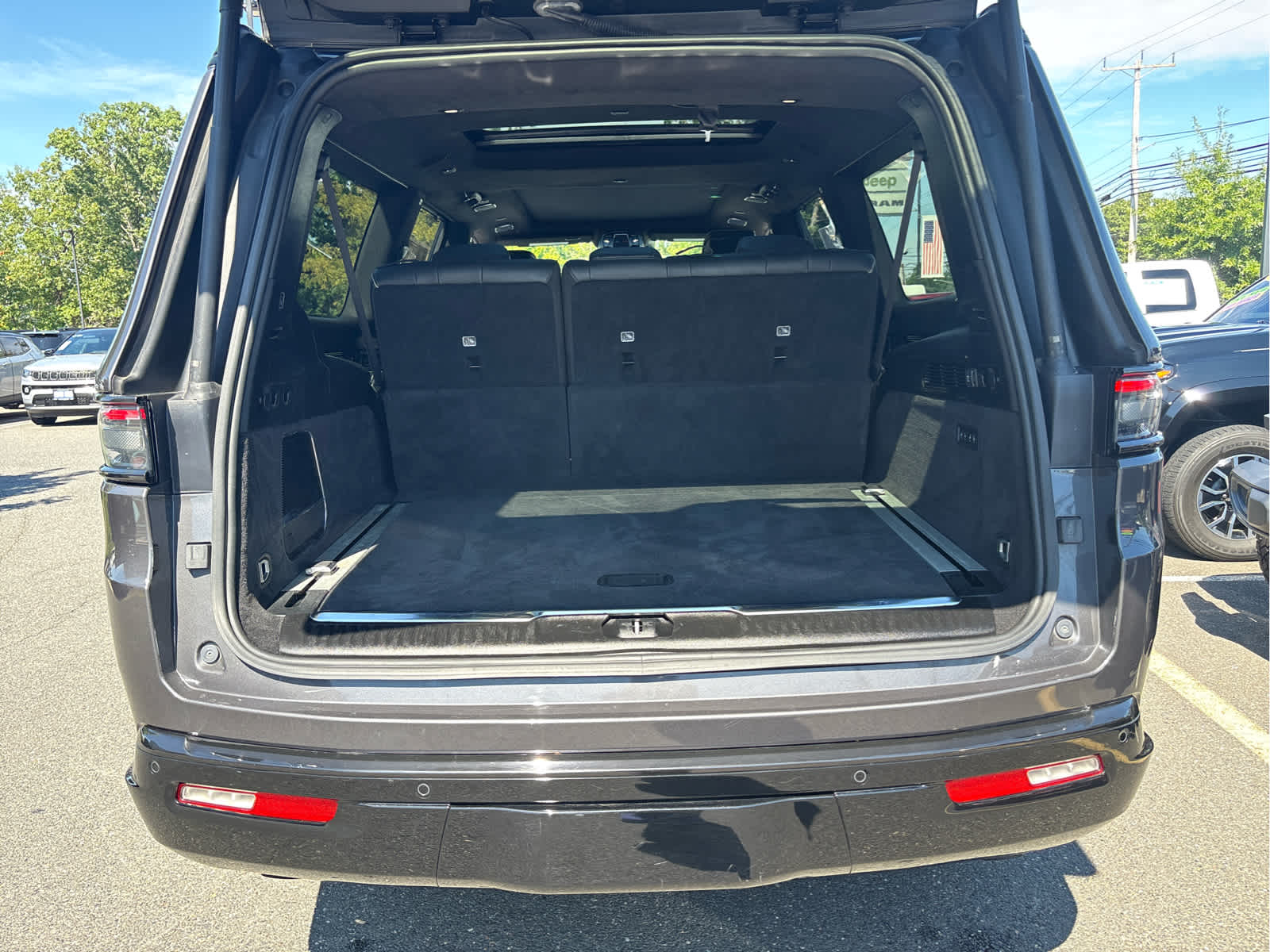 2024 Jeep Grand Wagoneer L Series II