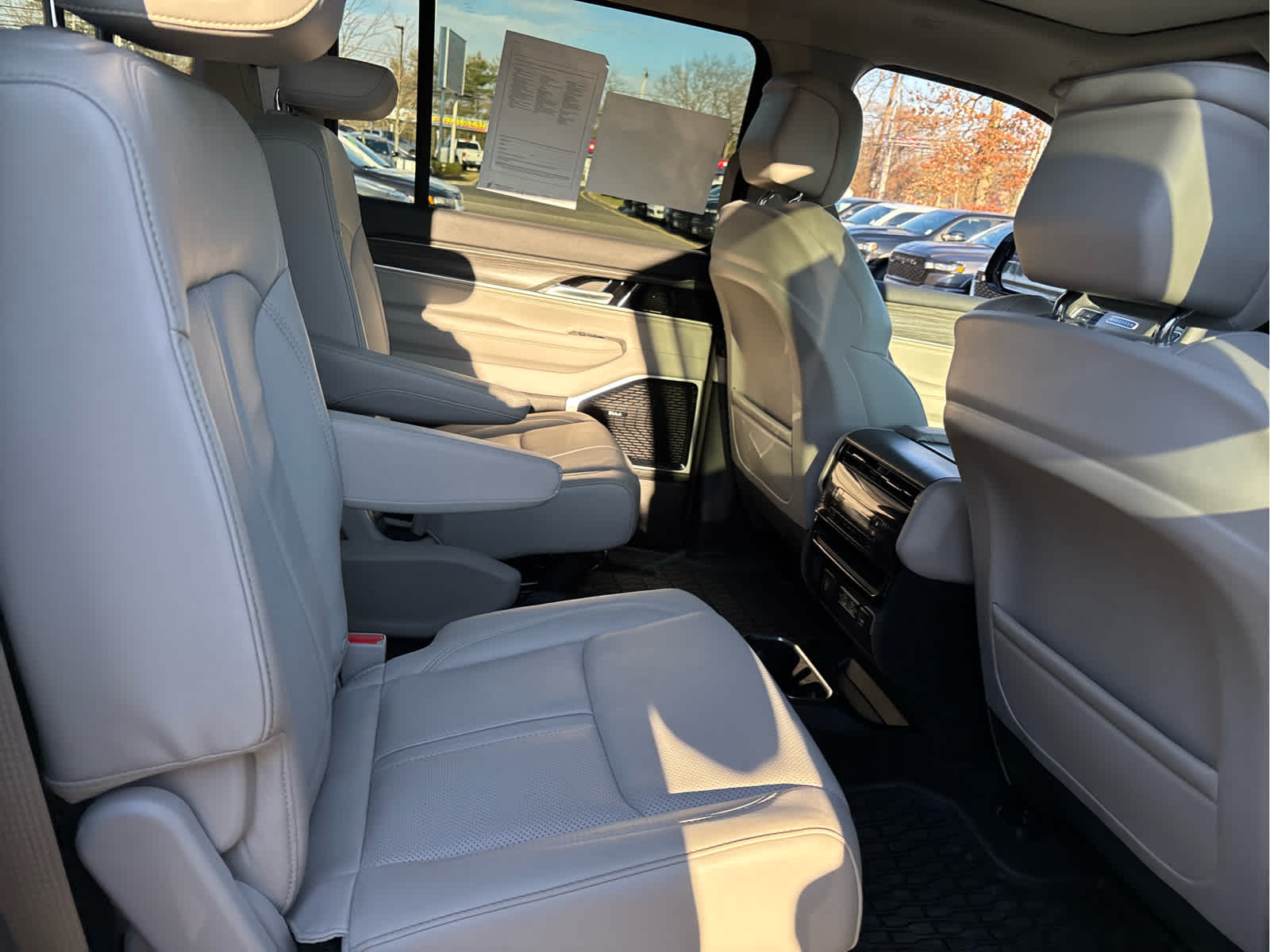 2024 Jeep Wagoneer Series III