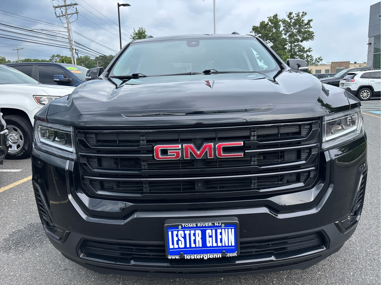 2023 GMC Acadia SLT
