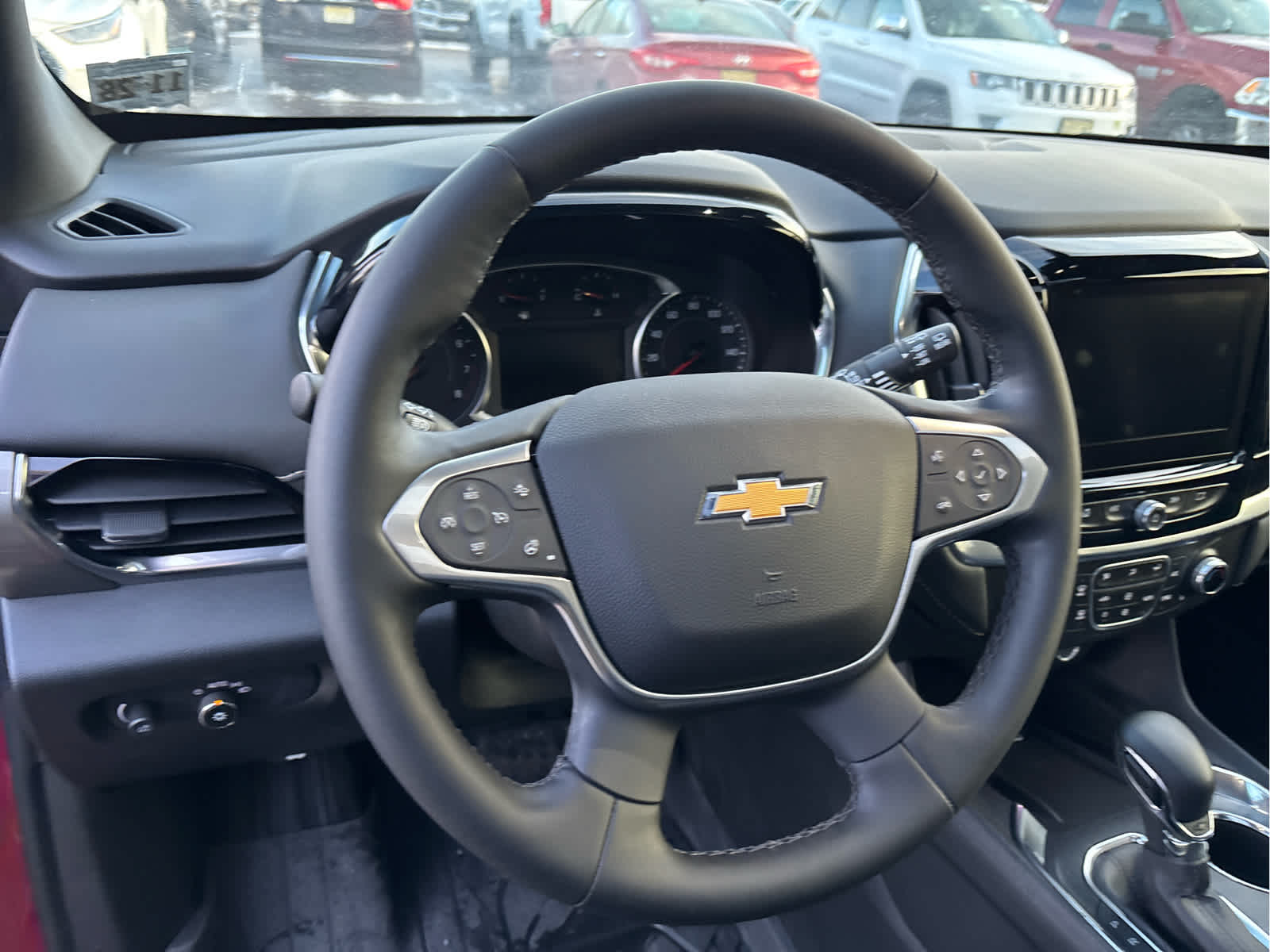 2023 Chevrolet Traverse LT Leather