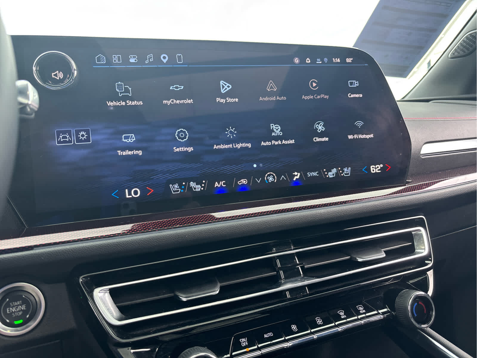2025 Chevrolet Traverse AWD RS