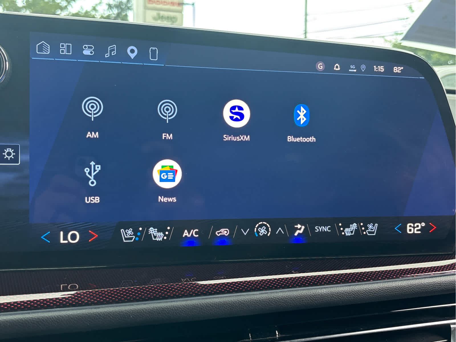 2025 Chevrolet Traverse AWD RS