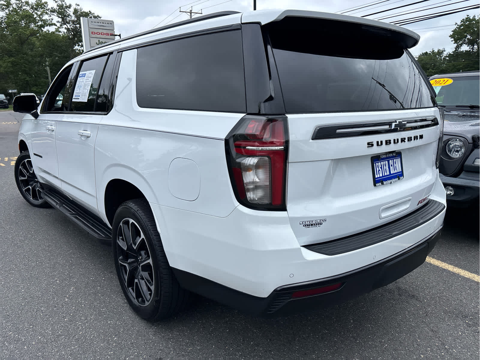 2024 Chevrolet Suburban RST