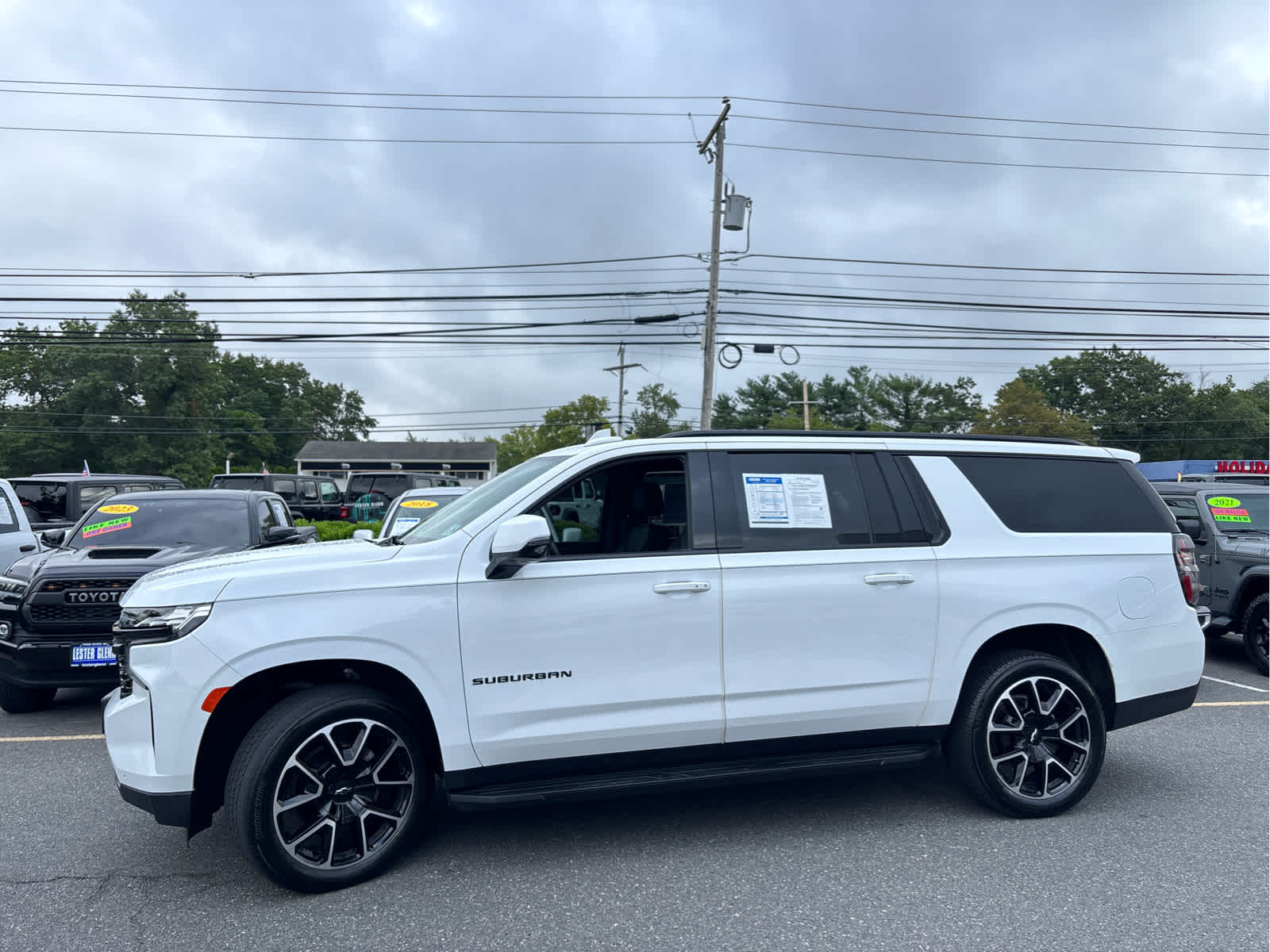 2024 Chevrolet Suburban RST