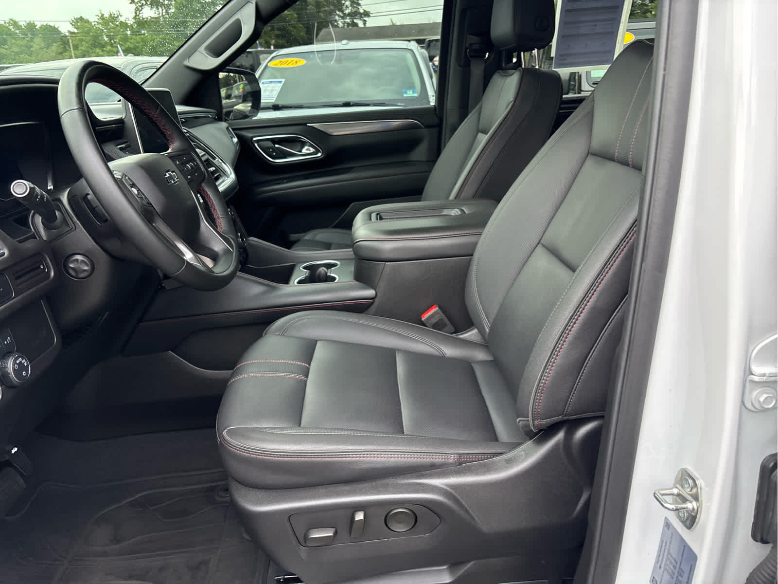 2024 Chevrolet Suburban RST