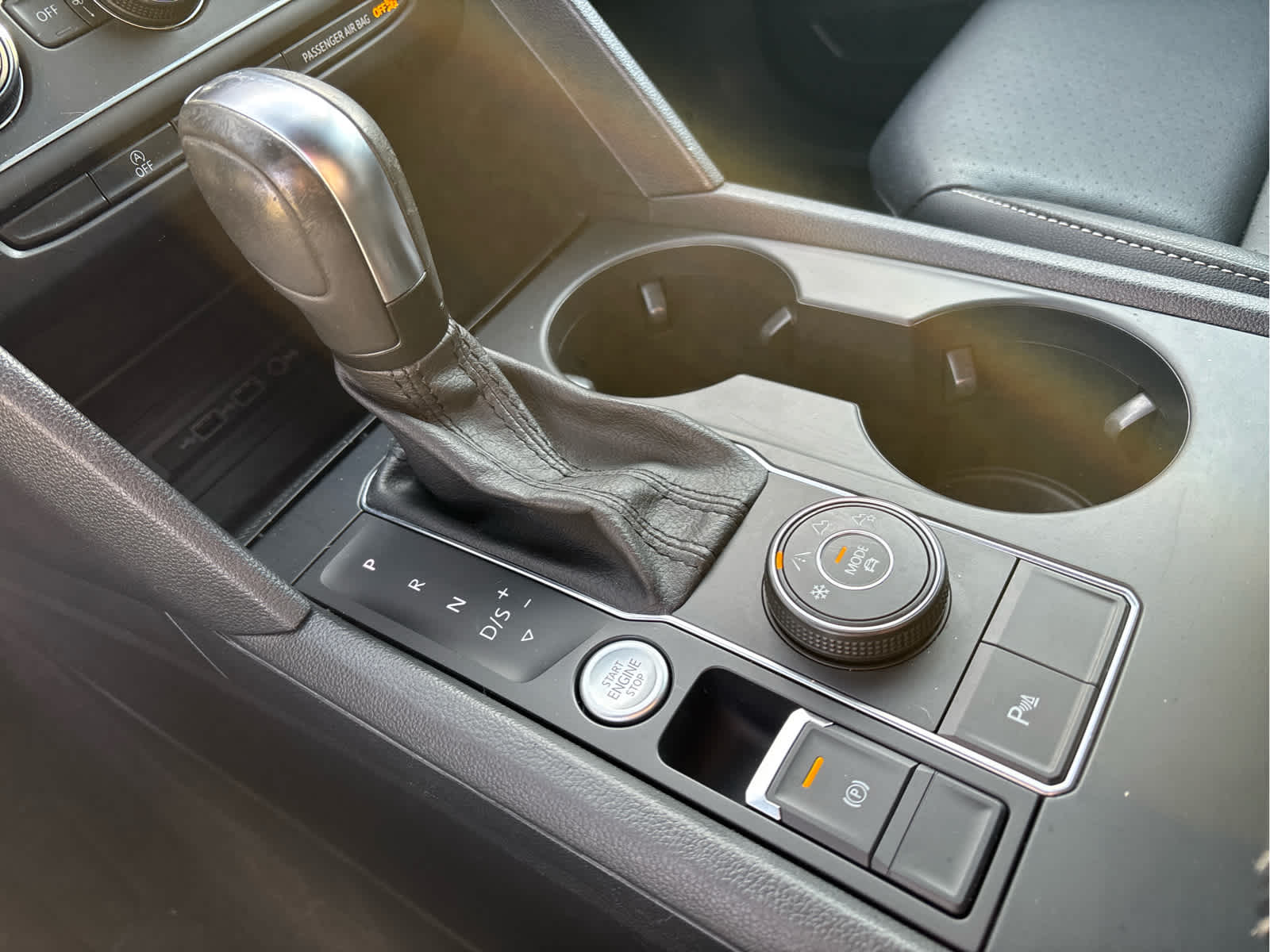 2020 Volkswagen Atlas Cross Sport 3.6L V6 SE w/Technology