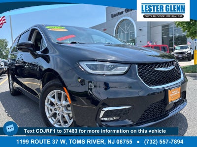 2024 Chrysler Pacifica Touring L