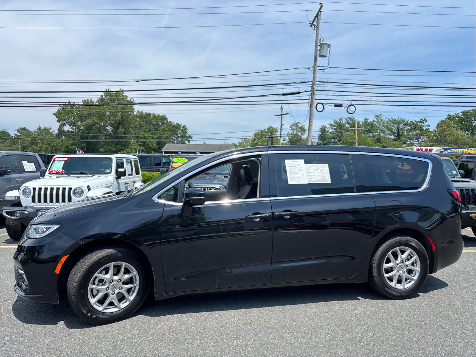 2024 Chrysler Pacifica Touring L