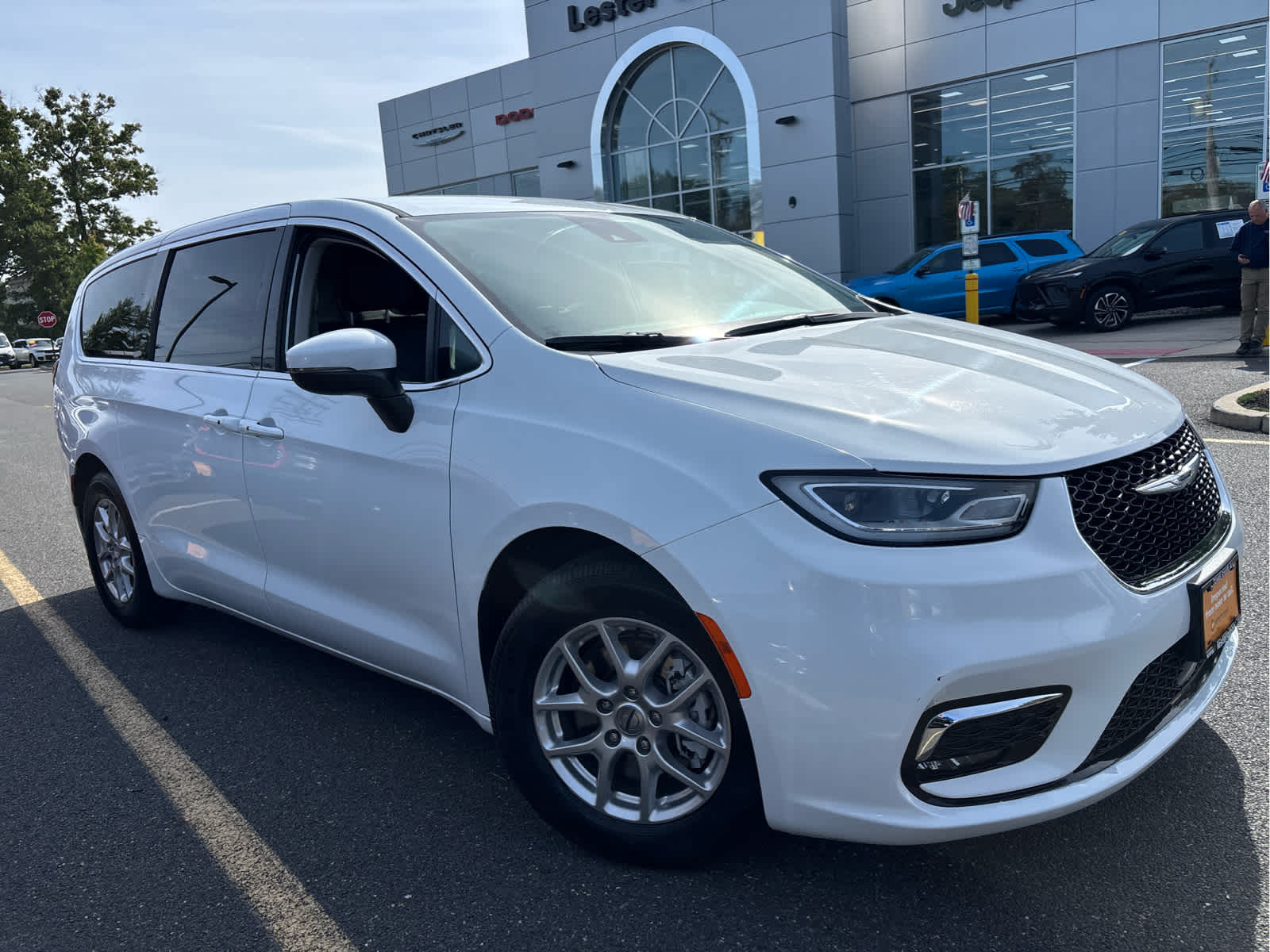 2023 Chrysler Pacifica Touring L