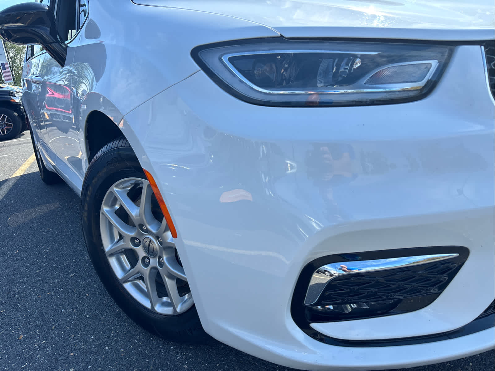 2025 Chrysler Pacifica Select