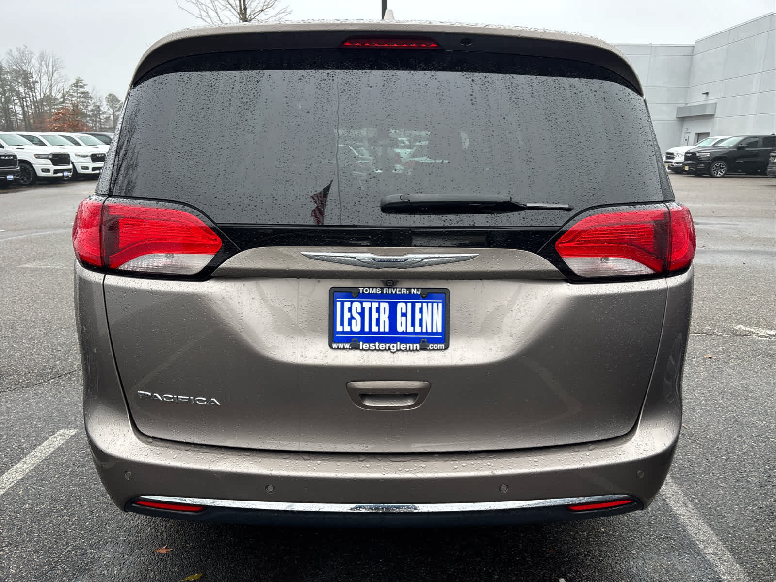 2017 Chrysler Pacifica Touring-L