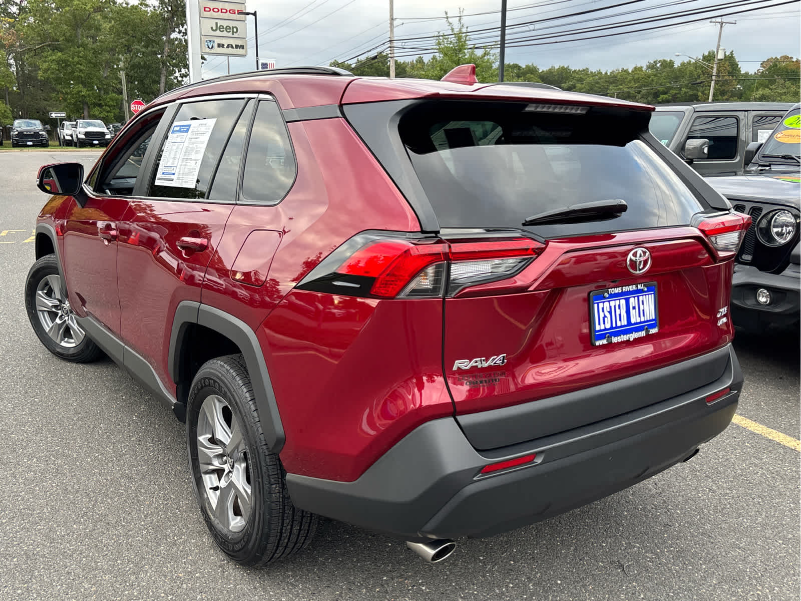 2022 Toyota RAV4 XLE