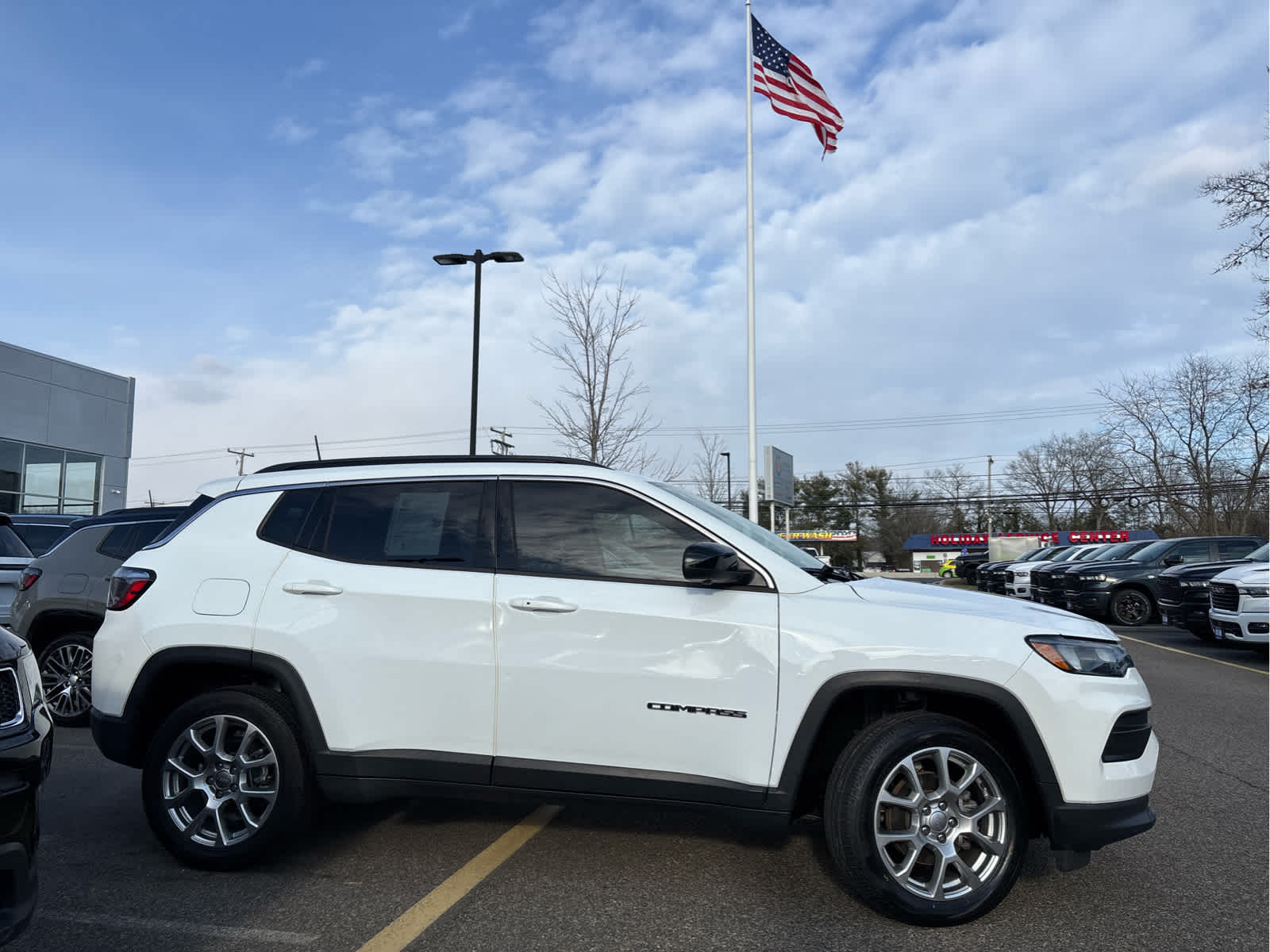 2022 Jeep Compass Latitude Lux