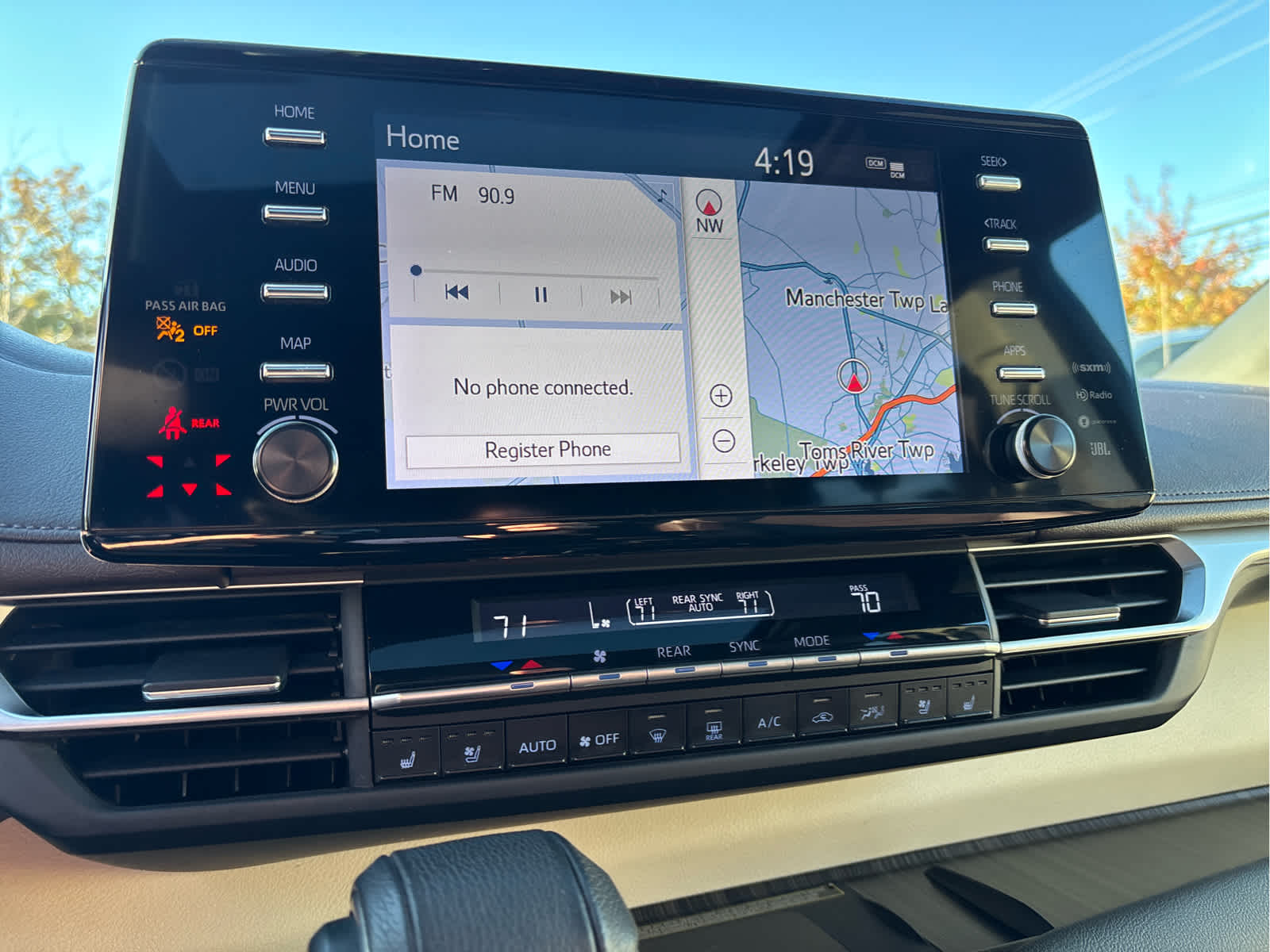 2023 Toyota Sienna Platinum