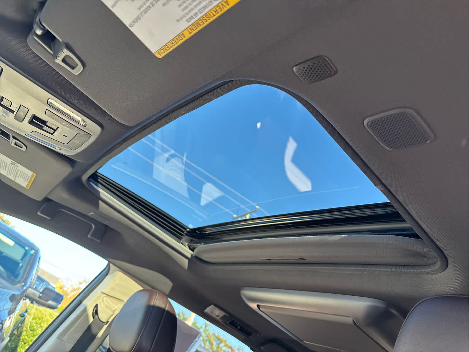 2023 Toyota Sienna Platinum