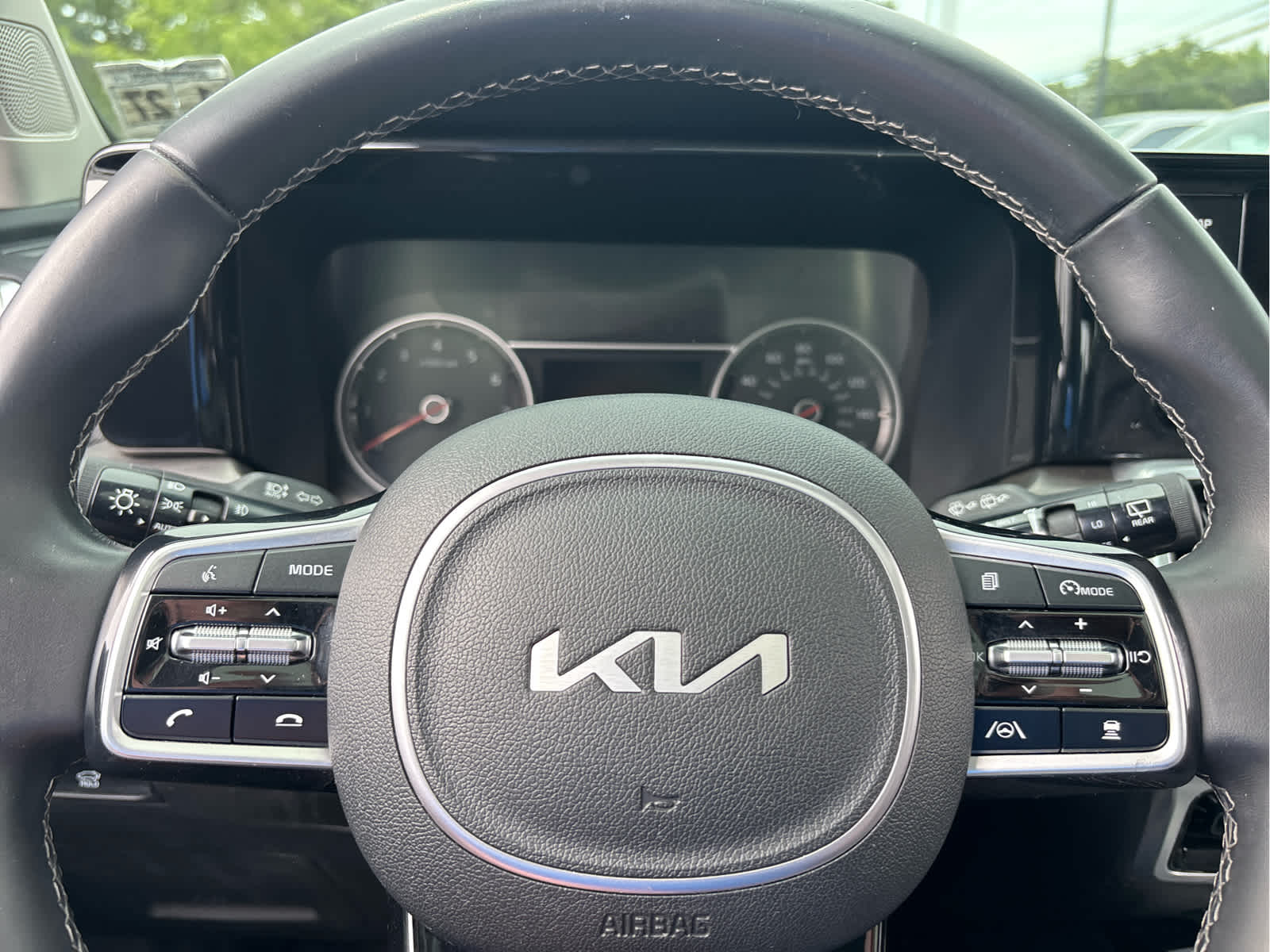 2022 Kia Sorento SX