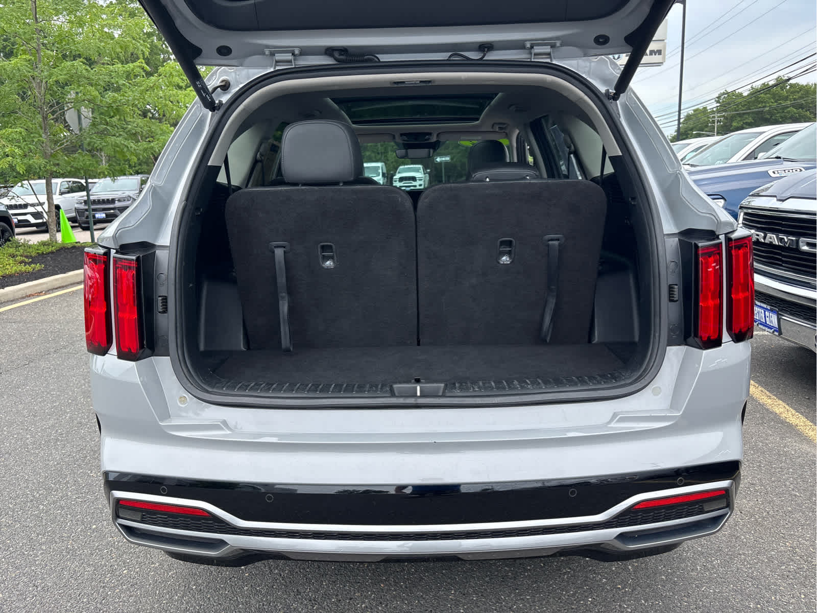 2022 Kia Sorento SX