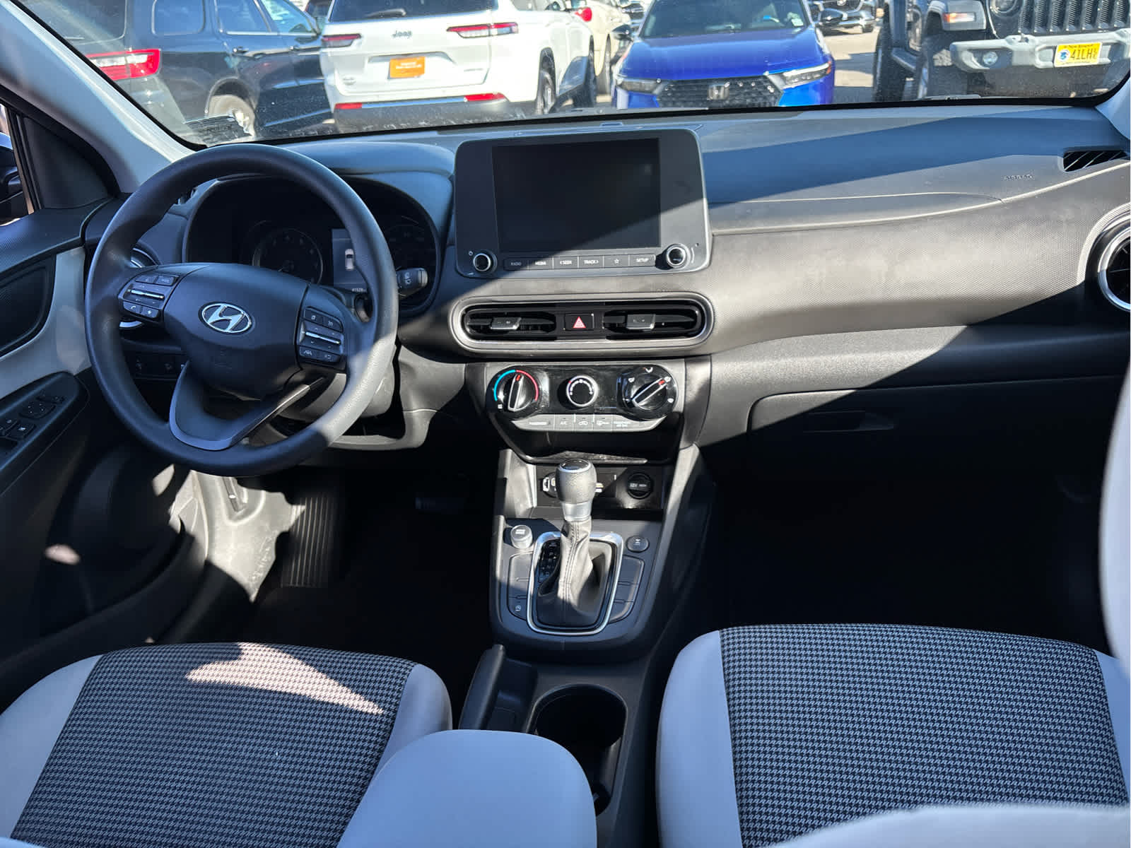 2022 Hyundai Kona SE