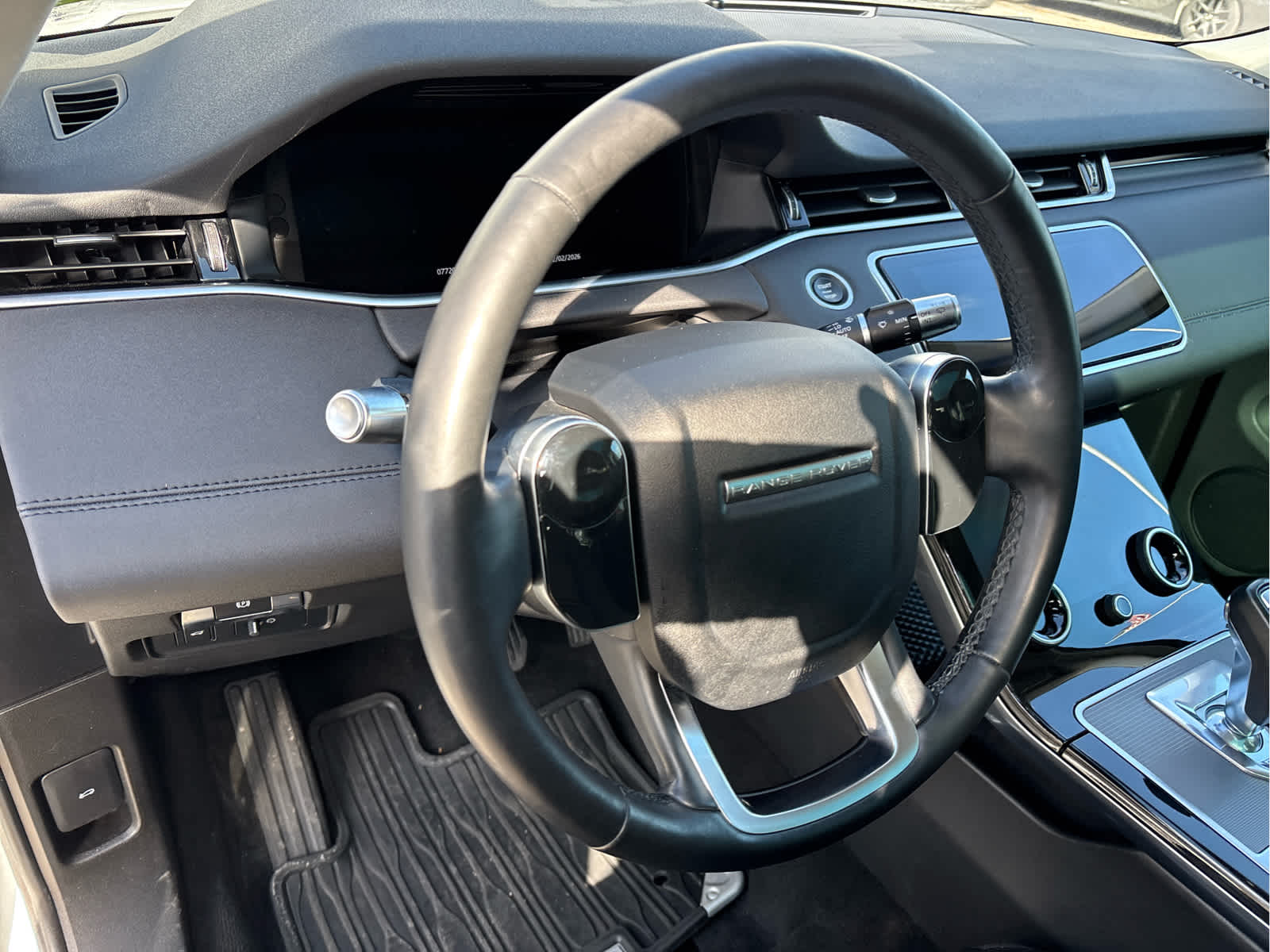 2020 Land Rover Range Rover Evoque SE