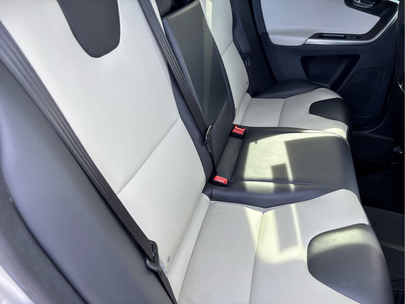 2017 Volvo XC60 Dynamic