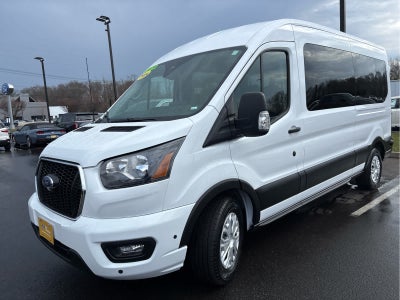 2024 Ford Transit Passenger Wagon XLT