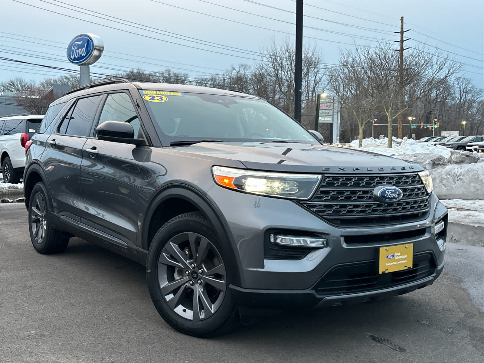 2023 Ford Explorer XLT