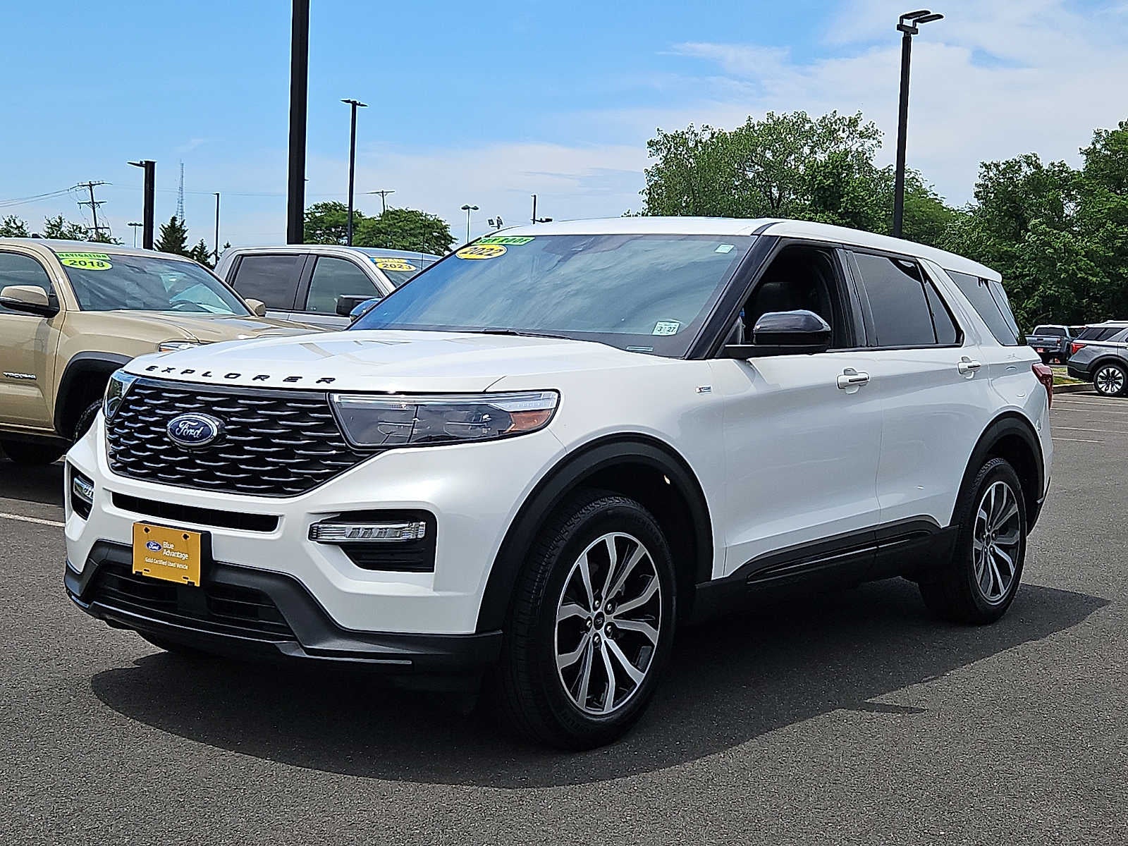 2022 Ford Explorer ST-Line