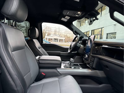 2023 Ford F-150 Lightning LARIAT